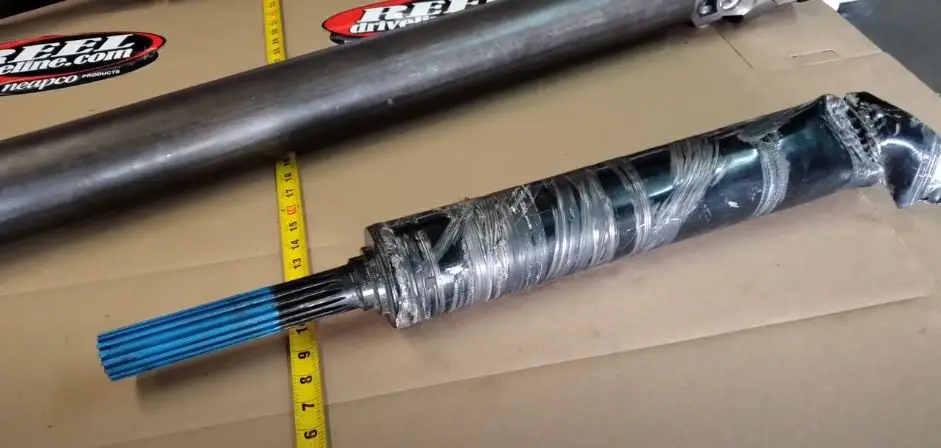Driveline damage from a jeep using a 1 piece while rock crawling instead of a 2 piece